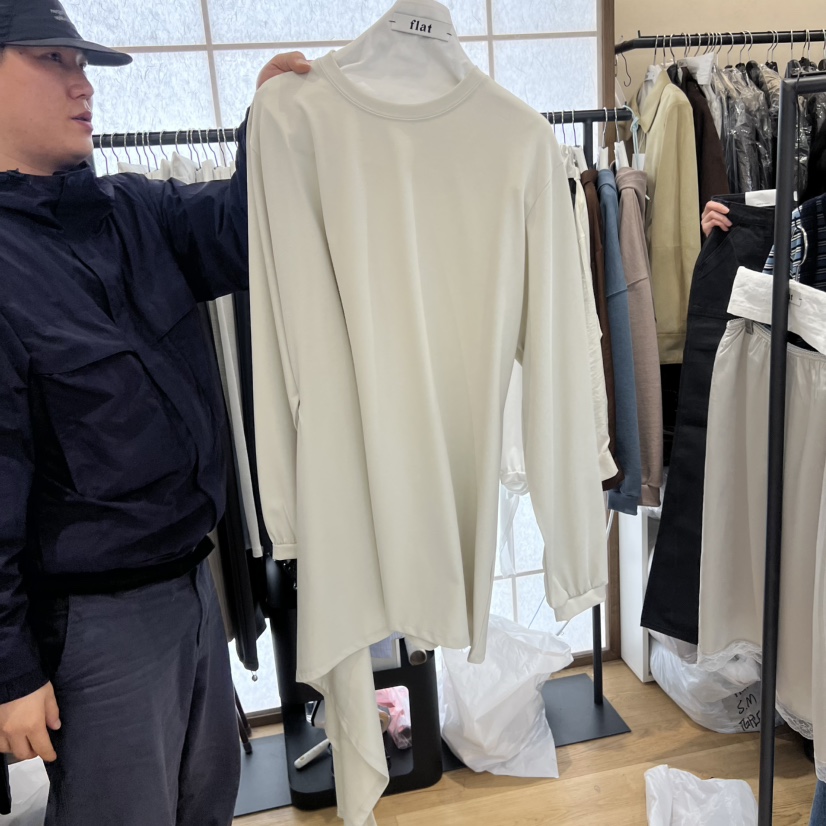 FLAT韓國直郵女士新款時尚職業人氣26春夏休閑熱賣長袖T恤FLAT長袖T恤圖色2