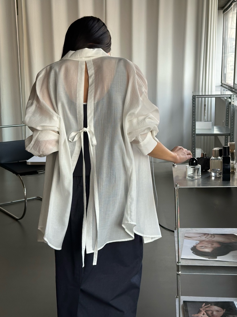 LE VASE韓國直郵實拍女裝新品職業人氣休閑推薦襯衫蕾絲衫LE VASE襯衫/蕾絲衫