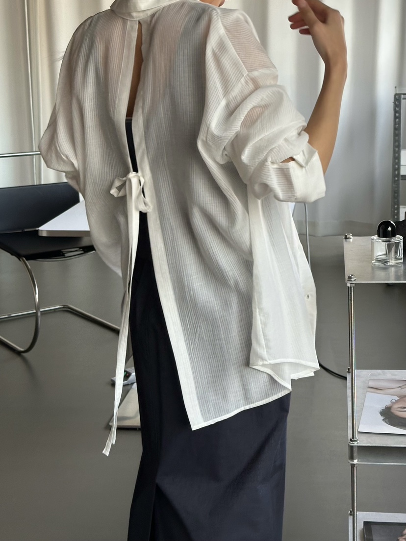 LE VASE韓國直郵實拍女裝新品職業人氣休閑推薦襯衫蕾絲衫LE VASE襯衫/蕾絲衫