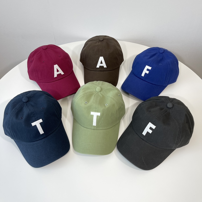 LOVELY HAT韓國東大門直郵女裝新款熱賣推薦休閑職業帽子LOVELY HAT帽子