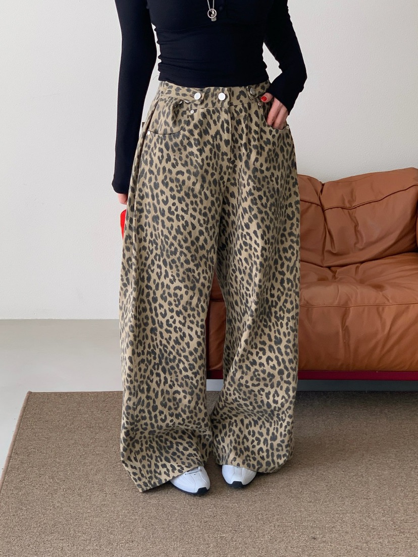 REVE CITE-L韓國東大門代購女裝新款推薦熱賣休閑褲豹紋REVE CITE-L休閑褲