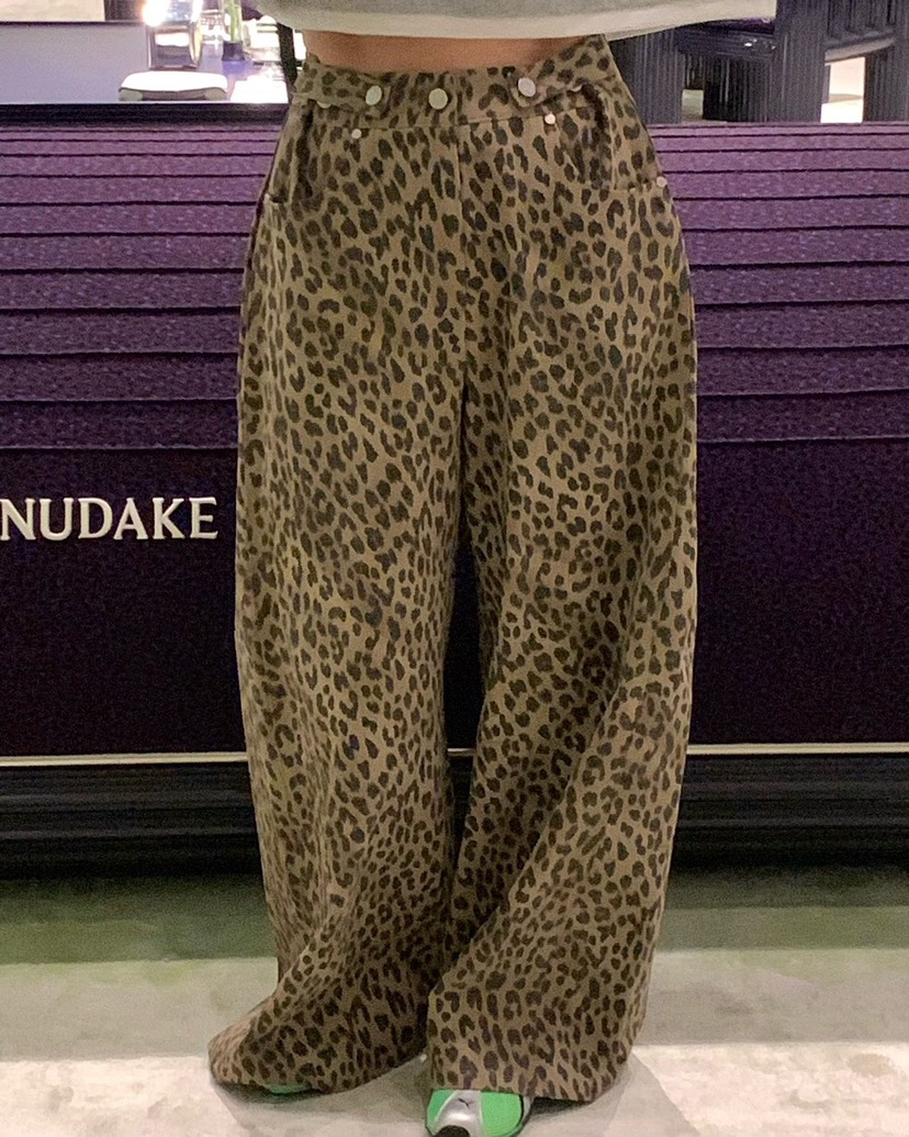 REVE CITE-L韓國東大門代購女裝新款推薦熱賣休閑褲豹紋REVE CITE-L休閑褲圖色1