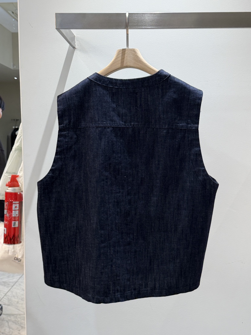 PEPPER-L韓國東大門代購女裝新品休閑熱賣人氣推薦時尚馬甲PEPPER馬甲