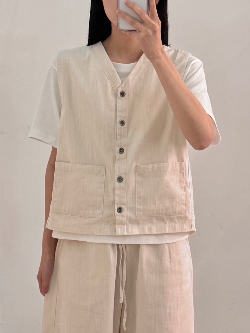 PEPPER-L韓國東大門代購女裝新品休閑熱賣人氣推薦時尚馬甲PEPPER馬甲