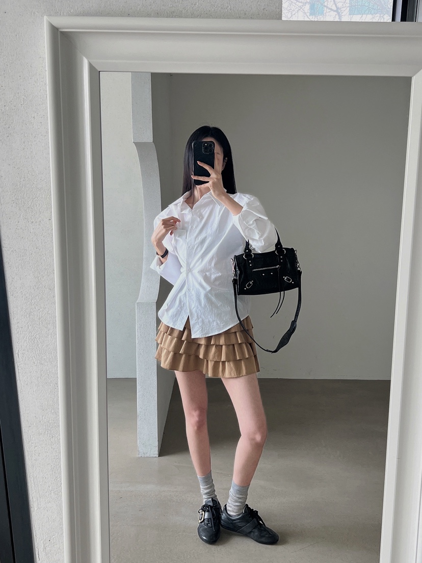 VERANDA韓國代購女士新品時尚推薦人氣職業熱賣襯衫蕾絲衫VERANDA襯衫/蕾絲衫