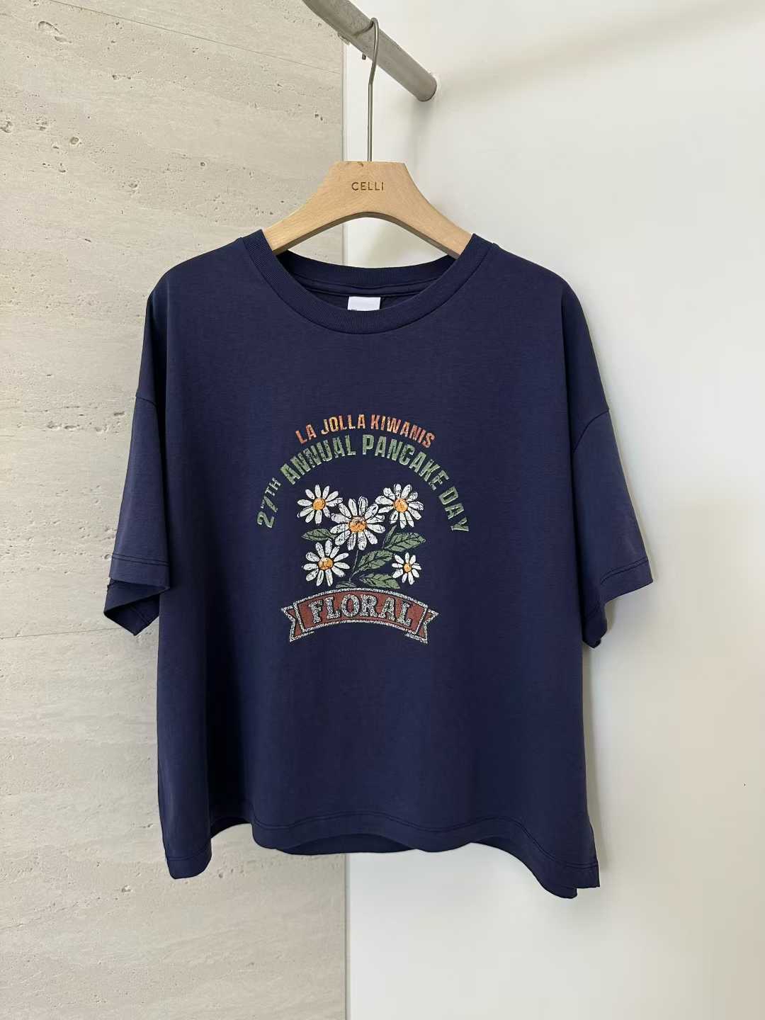 CELLI韓國東大門直郵女裝新款熱賣人氣職業時尚推薦T恤花朵CELLIT恤圖色4