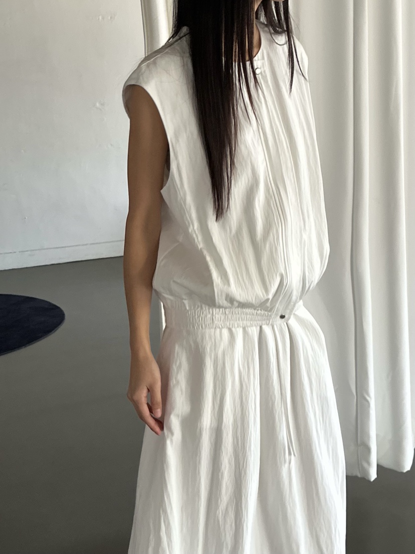 LE VASE韓國直郵實拍女裝新款休閑26春夏熱賣職業人氣馬甲LE VASE馬甲