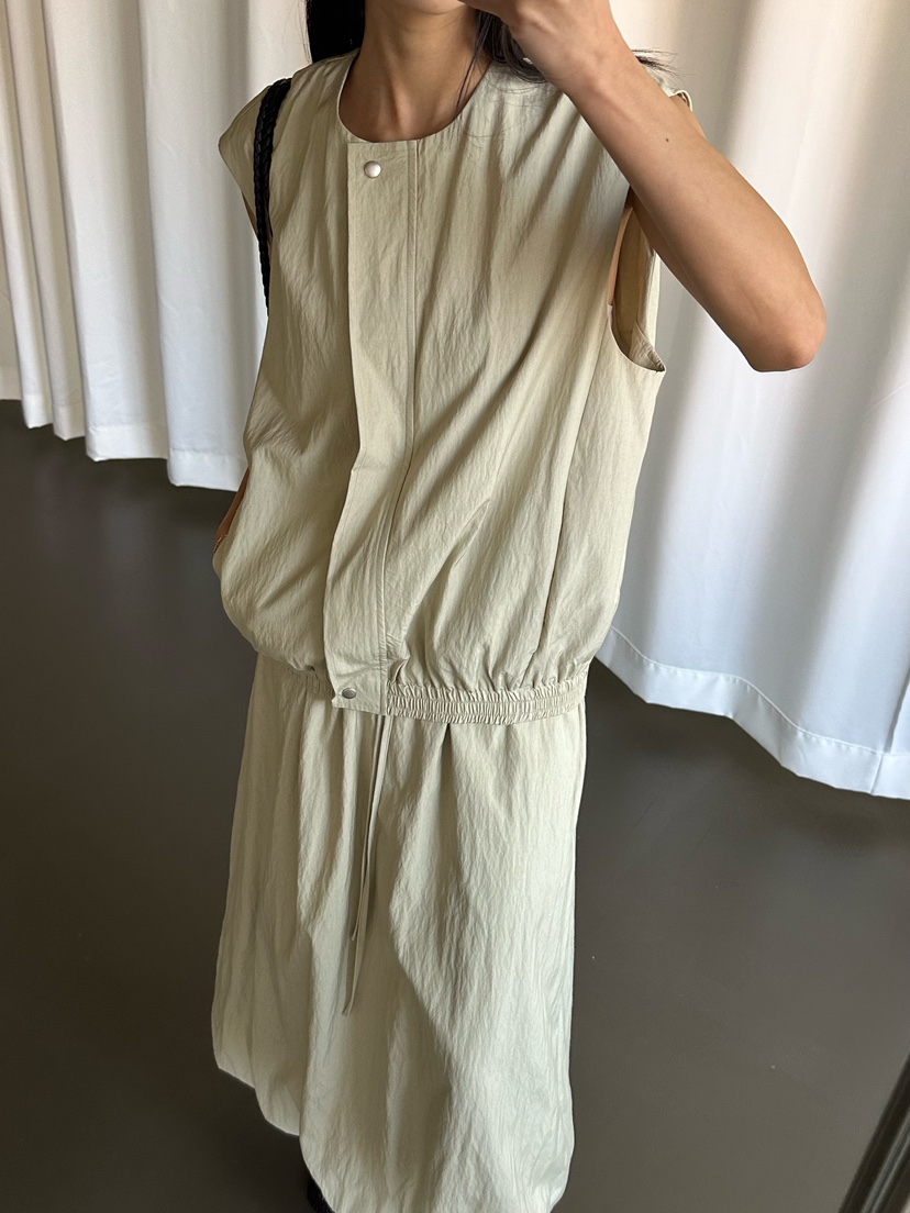 LE VASE韓國直郵實拍女裝新款休閑26春夏熱賣職業人氣馬甲LE VASE馬甲