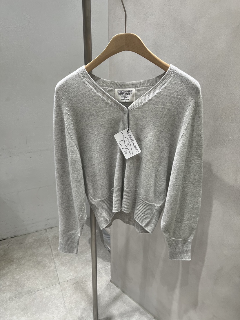 EVERCOMMERCE METICULOUSLY DESIGNED韓國東大門代購女士新款人氣針織衫EVERCOMMERCE METICULOUSLY DESIGNED針織衫圖色6