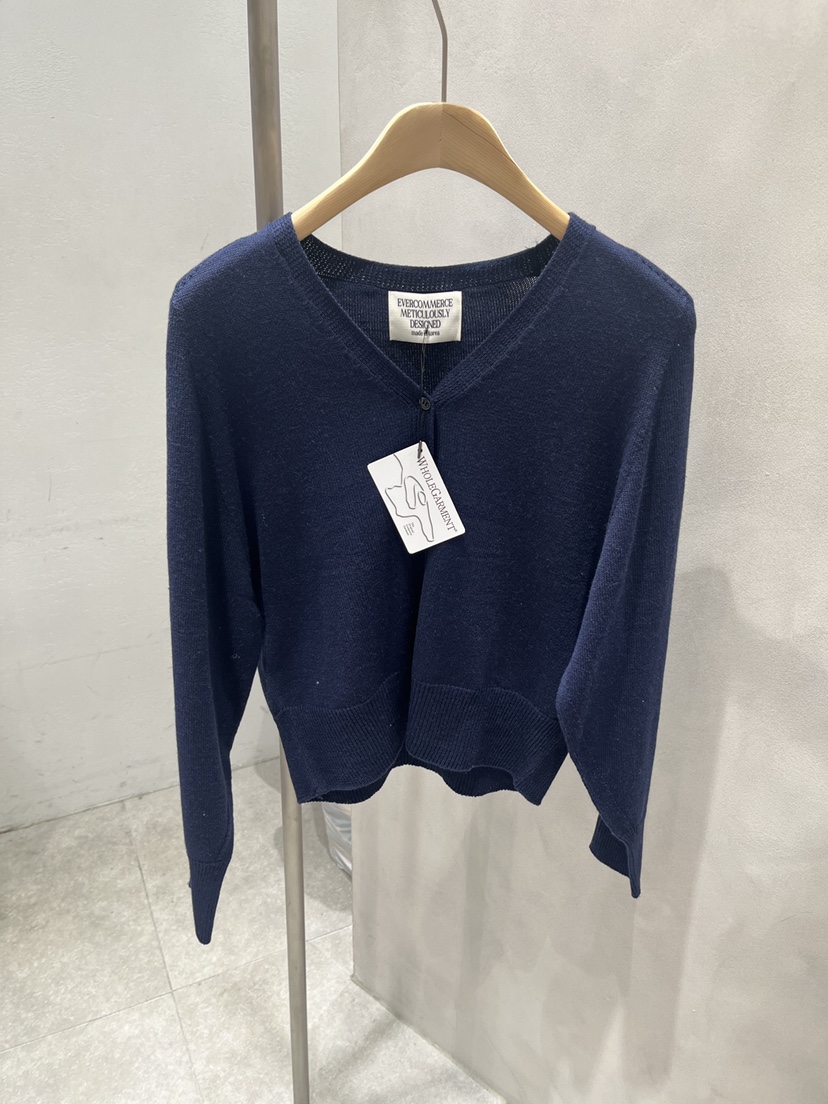 EVERCOMMERCE METICULOUSLY DESIGNED韓國東大門代購女士新款人氣針織衫EVERCOMMERCE METICULOUSLY DESIGNED針織衫圖色8