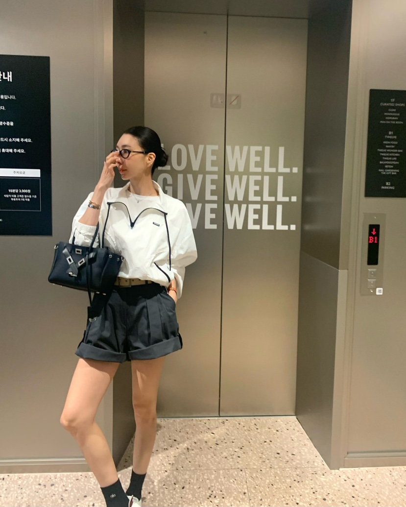 REVE CITE-L韓國直郵女裝新品熱賣人氣26春夏衛衣連帽衫拉鏈REVE CITE-L衛衣