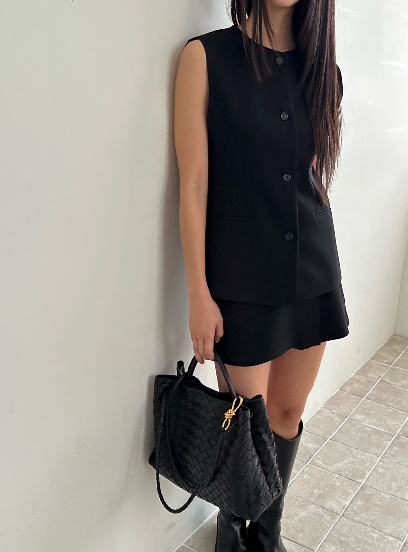 LE VASE韓國東大門代購女裝新品推薦人氣職業熱賣26春夏裙褲LE VASE裙褲