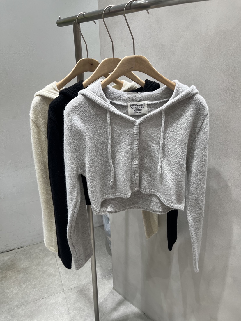 EVERCOMMERCE METICULOUSLY DESIGNED韓國直郵實拍女士新品休閑針織衫兜帽EVERCOMMERCE METICULOUSLY DESIGNED針織衫