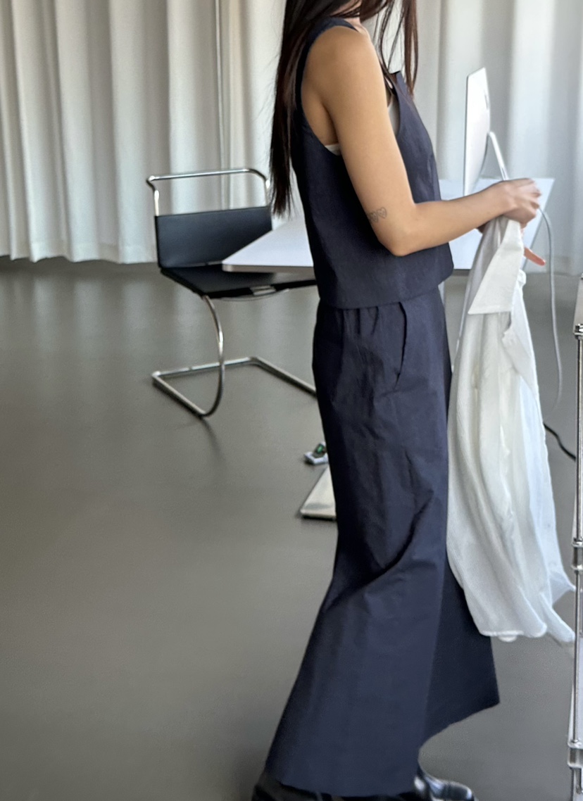 LE VASE韓國直郵女士新款26春夏熱賣人氣推薦休閑吊帶背心LE VASE吊帶/背心