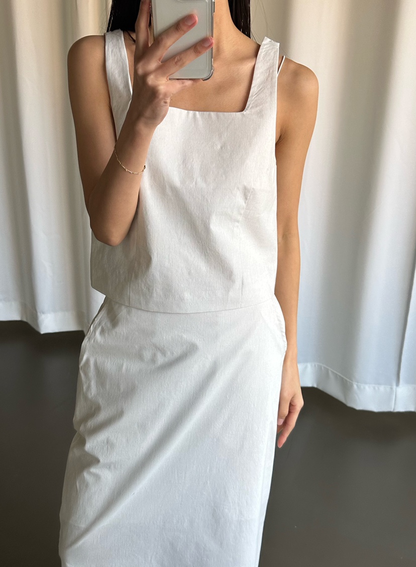 LE VASE韓國直郵女士新款26春夏熱賣人氣推薦休閑吊帶背心LE VASE吊帶/背心圖色1