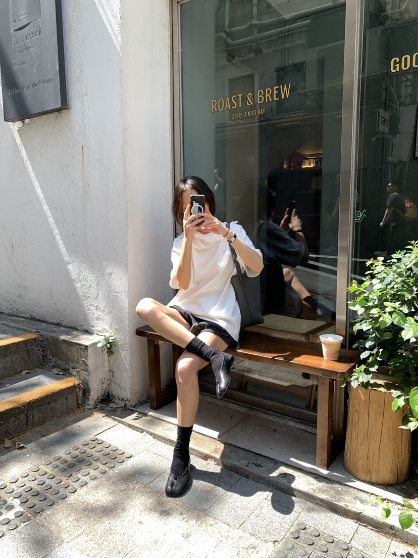 ROMANTICIZE韓國直郵實拍女士新款推薦熱賣休閑T恤含圍巾ROMANTICIZET恤