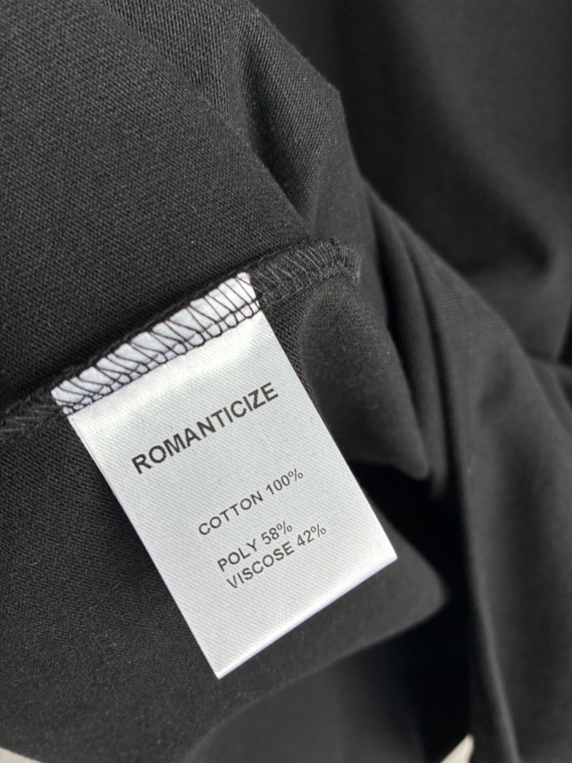 ROMANTICIZE韓國直郵實拍女士新款推薦熱賣休閑T恤含圍巾ROMANTICIZET恤