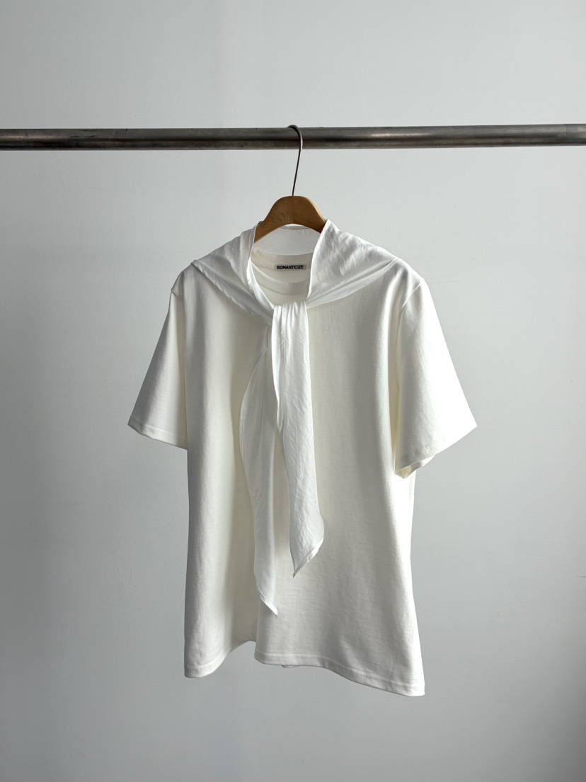 ROMANTICIZE韓國直郵實拍女士新款推薦熱賣休閑T恤含圍巾ROMANTICIZET恤圖色1