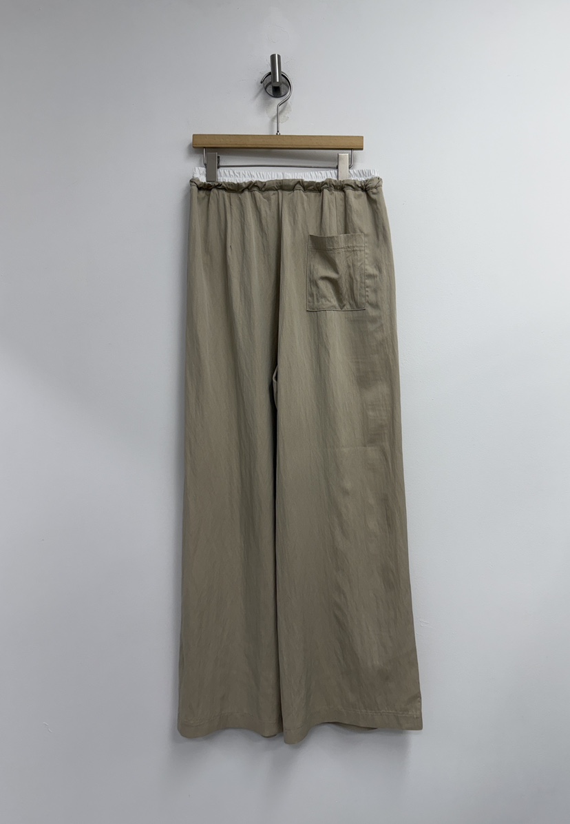 YIKHO STYLE韓國東大門直郵女裝新款職業休閑熱賣休閑褲YIKHO STYLE休閑褲