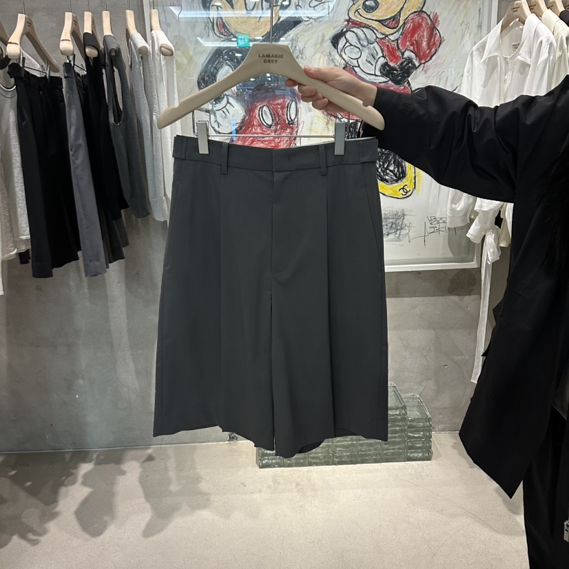 LAMAGIEPIE/LAMAGIE GREY韓國東大門直郵女士新品休閑短褲LAMAGIEPIE/LAMAGIE GREY短褲圖色1淺灰色