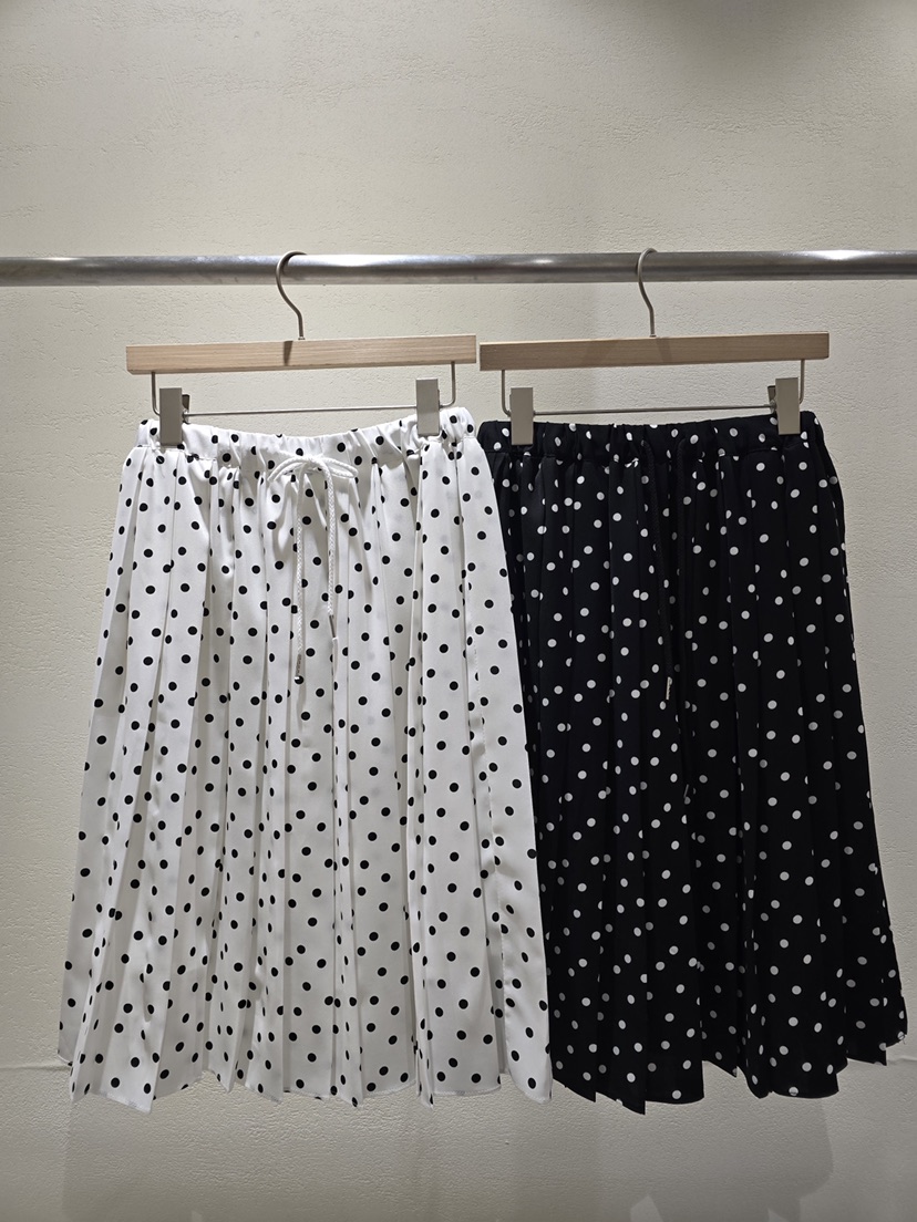 LIKEVAM東大門實拍女士新款時尚職業人氣半身裙中短裙含帽子LIKEVAM半身裙/中短裙