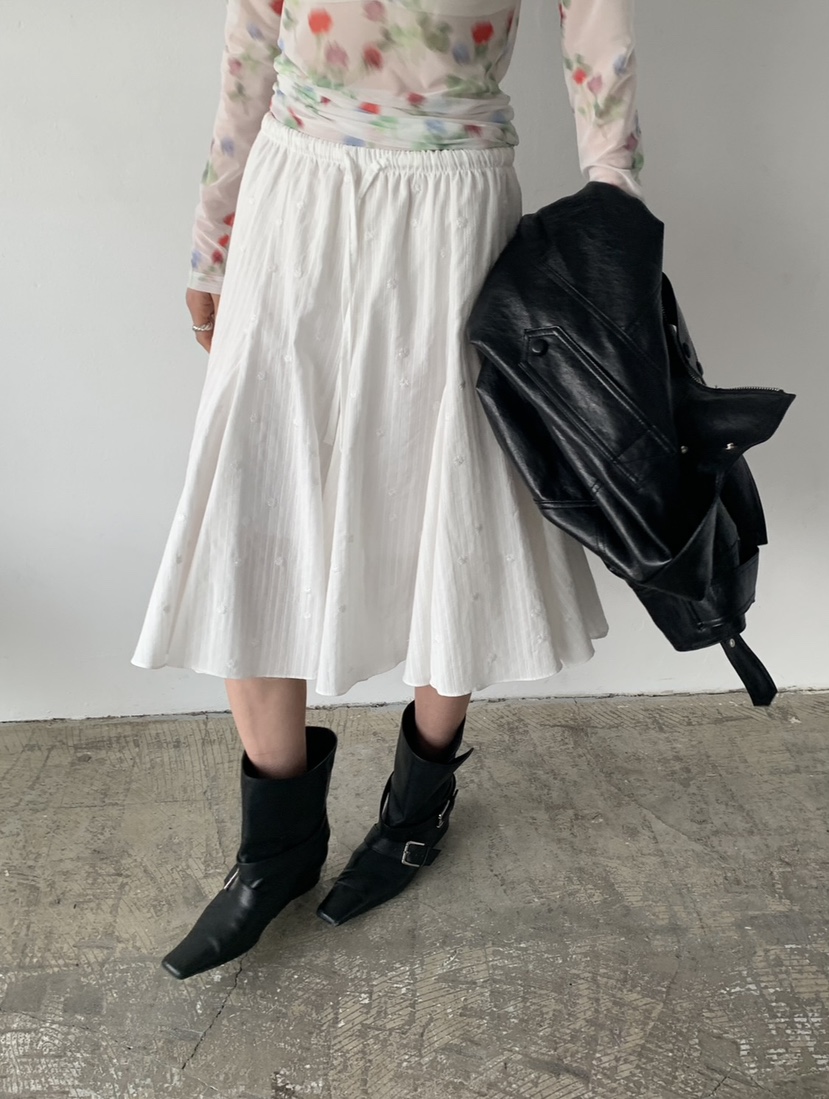 VAARA東大門實拍女士新款推薦真品職業半身裙中短裙刺繡棉VAARA半身裙/中短裙