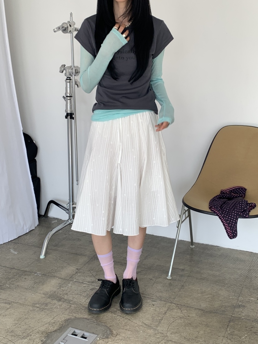 VAARA東大門實拍女士新款推薦真品職業半身裙中短裙刺繡棉VAARA半身裙/中短裙