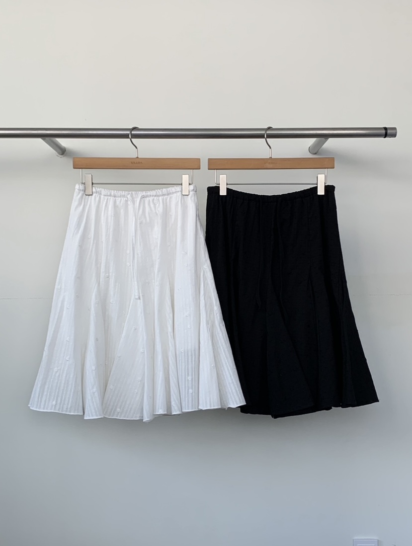 VAARA東大門實拍女士新款推薦真品職業半身裙中短裙刺繡棉VAARA半身裙/中短裙