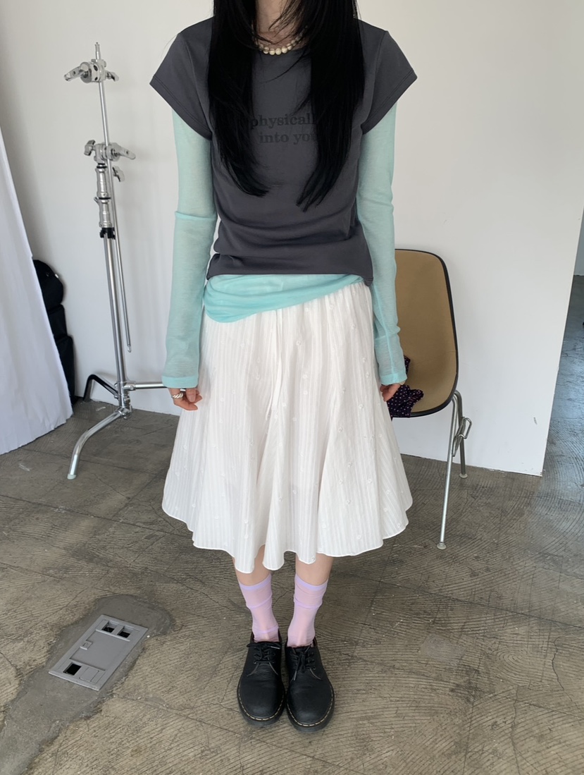 VAARA東大門實拍女裝新款休閑26春夏職業人氣熱賣推薦T恤VAARAT恤