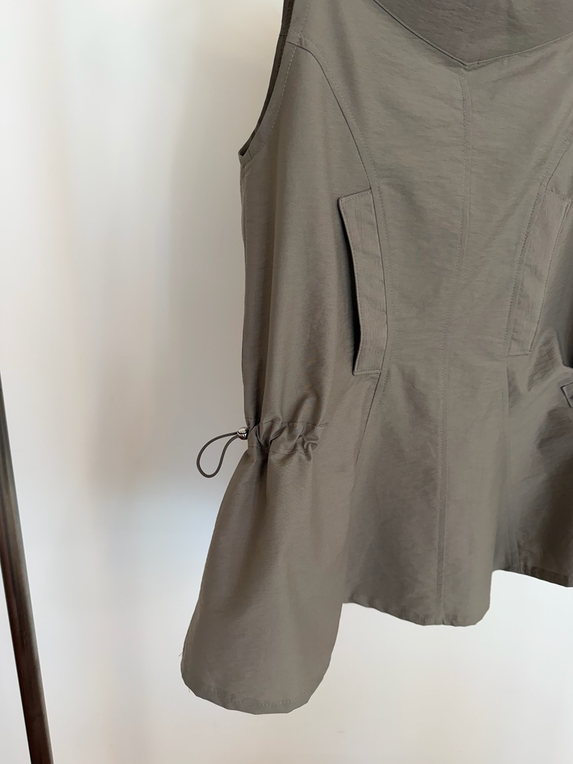 ESCHER東大門直郵女士新款休閑26春夏真品熱賣推薦連衣裙ESCHER連衣裙