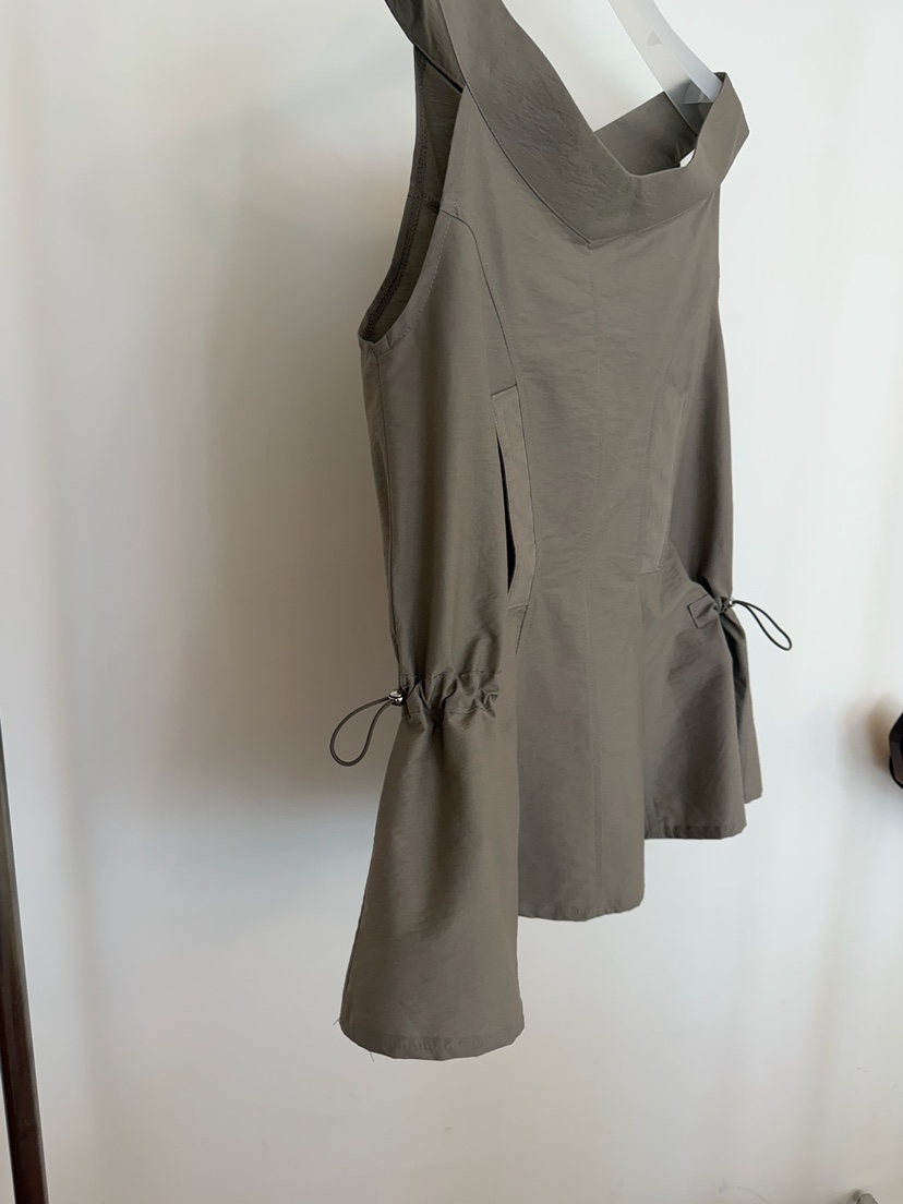 ESCHER東大門直郵女士新款休閑26春夏真品熱賣推薦連衣裙ESCHER連衣裙