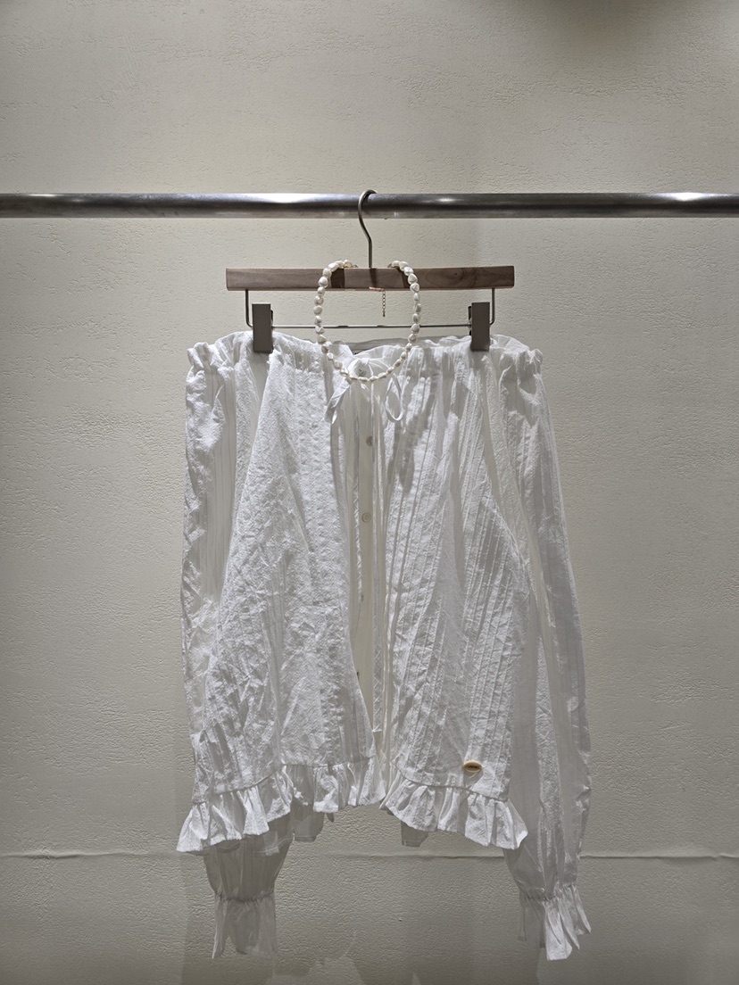 LIKEVAM韓國代購女士新款真品時尚人氣休閑職業襯衫蕾絲衫LIKEVAM襯衫/蕾絲衫