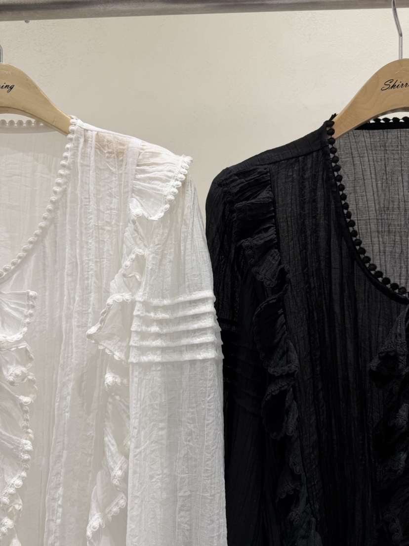 SHIRRING韓國直郵女裝新款推薦休閑時尚熱賣職業襯衫蕾絲衫SHIRRING襯衫/蕾絲衫