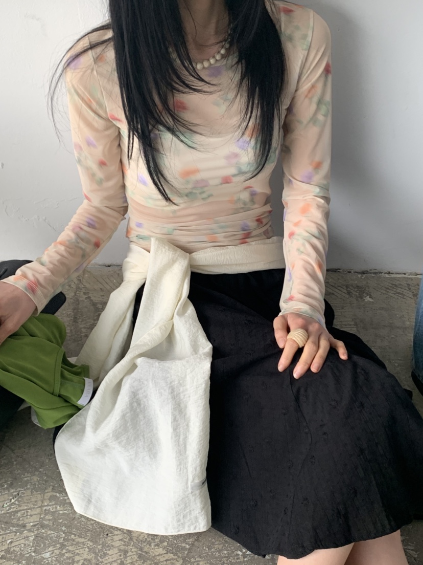 VAARA韓國直郵女士新品人氣熱賣職業真品26春夏時尚長袖T恤VAARA長袖T恤