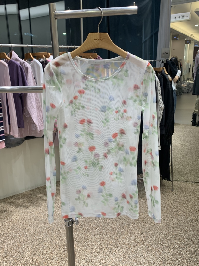 VAARA韓國直郵女士新品人氣熱賣職業真品26春夏時尚長袖T恤VAARA長袖T恤圖色2