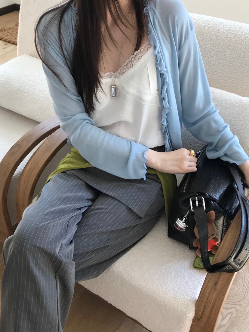 ESCHER東大門實拍女裝新品推薦26春夏熱賣真品職業長袖T恤ESCHER長袖T恤