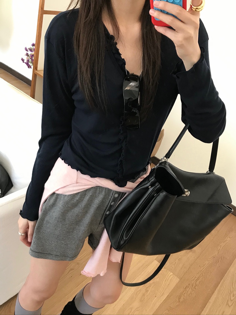 ESCHER東大門實拍女裝新品推薦26春夏熱賣真品職業長袖T恤ESCHER長袖T恤