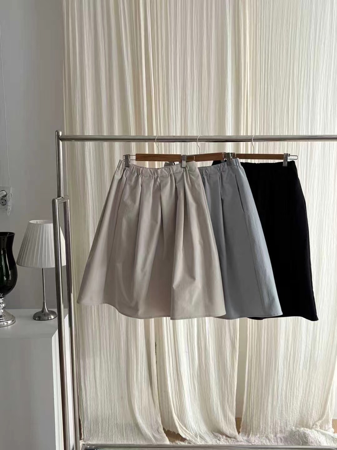 L.REWIND韓國代購女士新品人氣職業推薦時尚半身裙中短裙L.REWIND半身裙/中短裙圖色2左二色