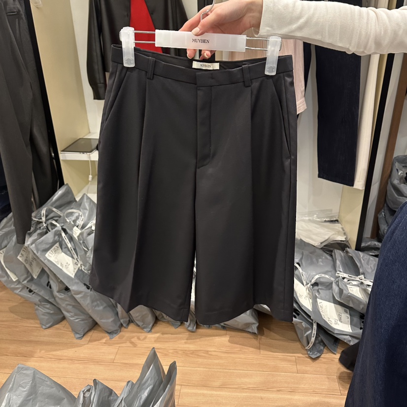 MUYBIEN東大門代購女士新款休閑人氣職業真品熱賣26春夏短褲MUYBIEN短褲圖色2墨色