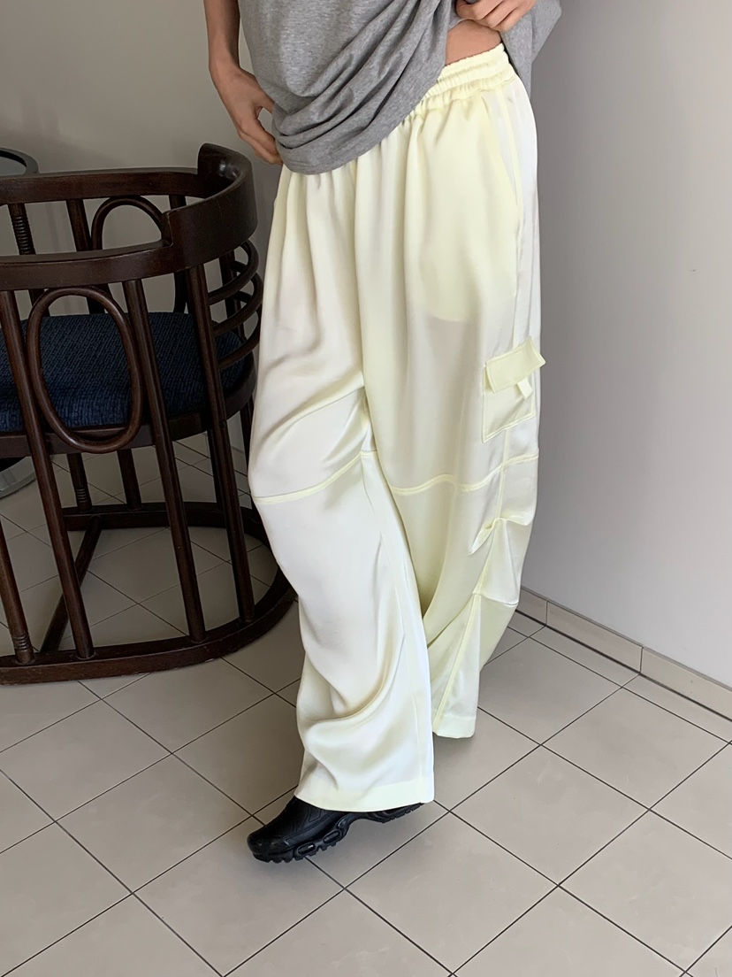 LOVE MY SANTA東大門實拍女士新品26春夏休閑休閑褲緞面Santa/LOVE MY SANTA休閑褲圖色1