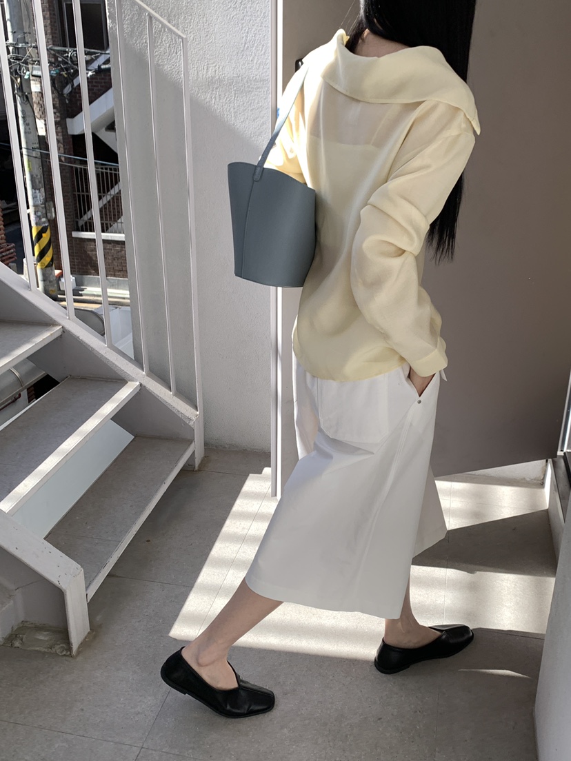 B_GARDER東大門實拍女士新品熱賣26春夏襯衫蕾絲衫真絲高領B.GARDER襯衫/蕾絲衫