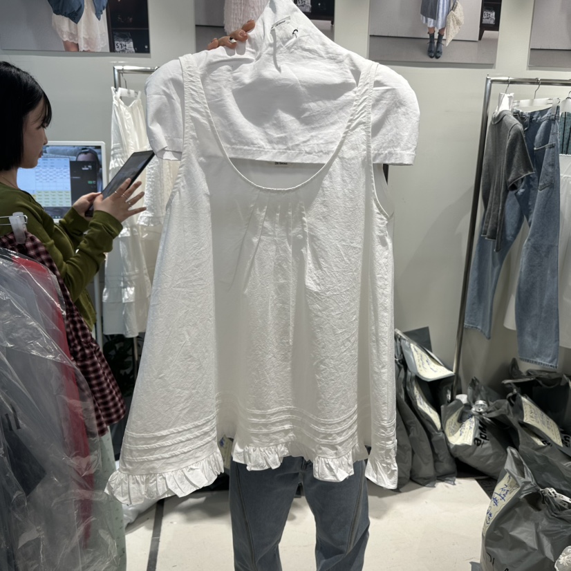 OLI SEOUL韓國直郵女裝新品職業熱賣人氣26春夏吊帶背心OLI SEOUL吊帶/背心圖色1