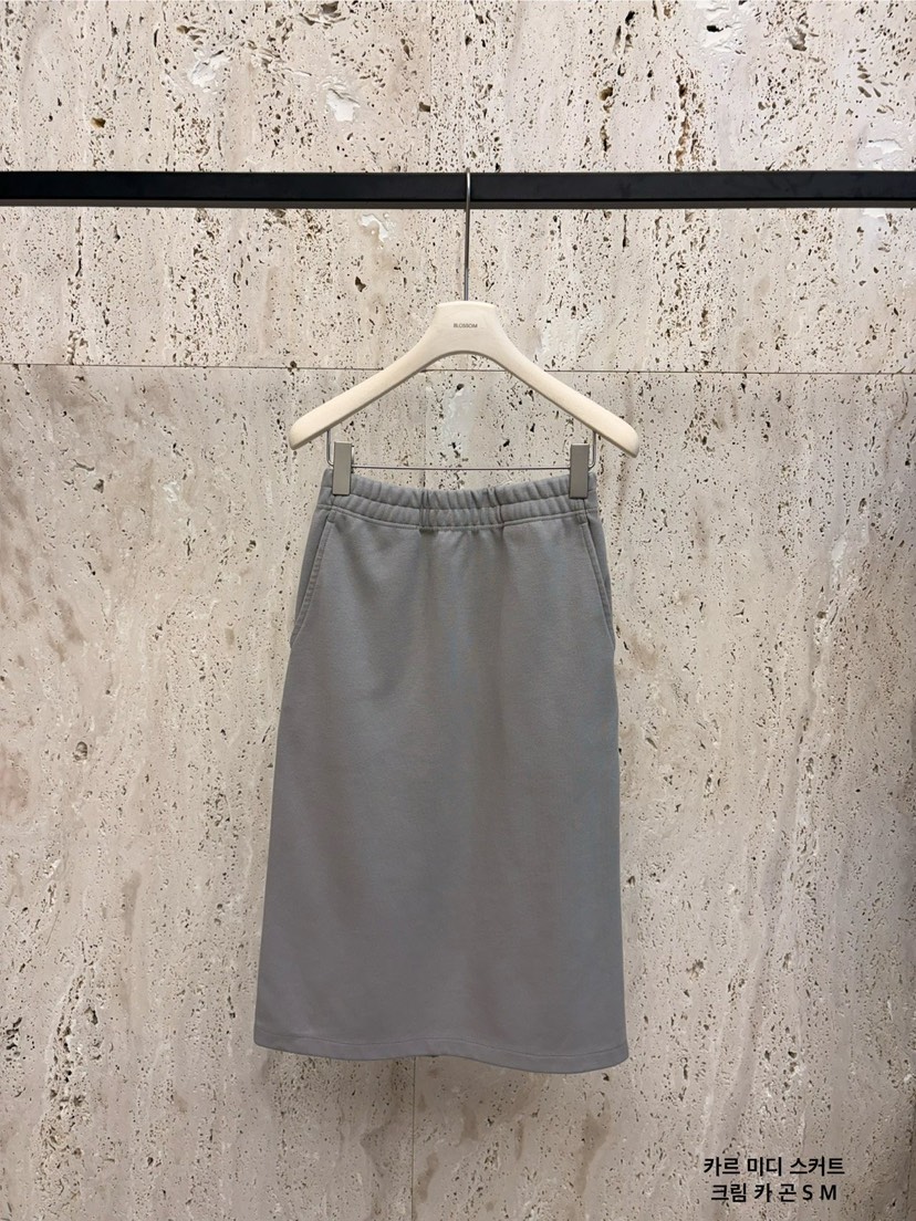 BLOSSOM東大門代購女裝新款真品時尚熱賣26春夏職業人氣長裙BLOSSOM長裙圖色2