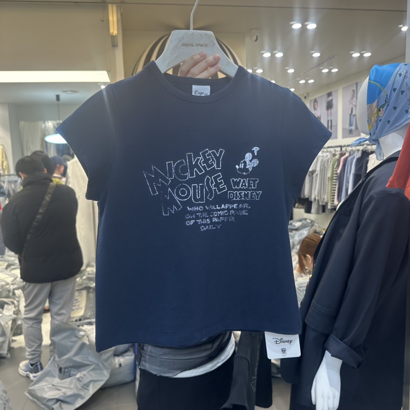 VISUAL SPACE/PAGE92/FLEISCHER東大門代購女裝新品熱賣T恤VISUAL SPACE/PAGE92/FLEISCHERT恤圖色2深藍色