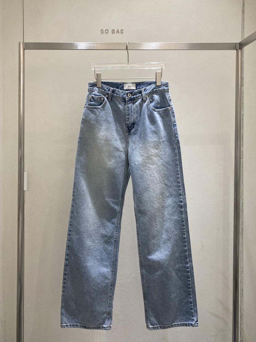 SO BAE東大門實拍女士新品熱賣時尚真品人氣職業休閑牛仔褲SO BAE牛仔褲圖色1