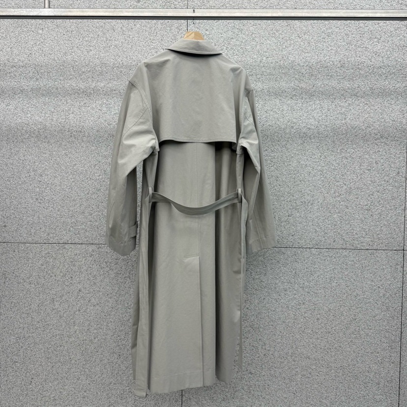 AT THE BAGEL東大門直郵女士新款26春夏長款風衣含腰帶AT THE BAGEL長款風衣