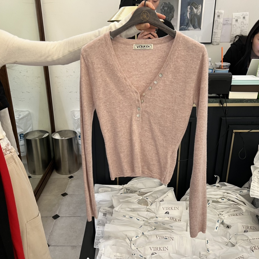 VIRKIN東大門直郵女士新品推薦26春夏時尚人氣針織衫紐扣VIRKIN針織衫圖色3