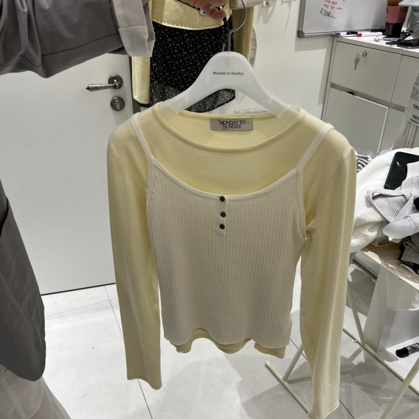 MONDAY TO SUNDAY韓國代購女裝新品職業吊帶背心不含內搭紐扣MONDAY TO SUNDAY吊帶/背心圖色2