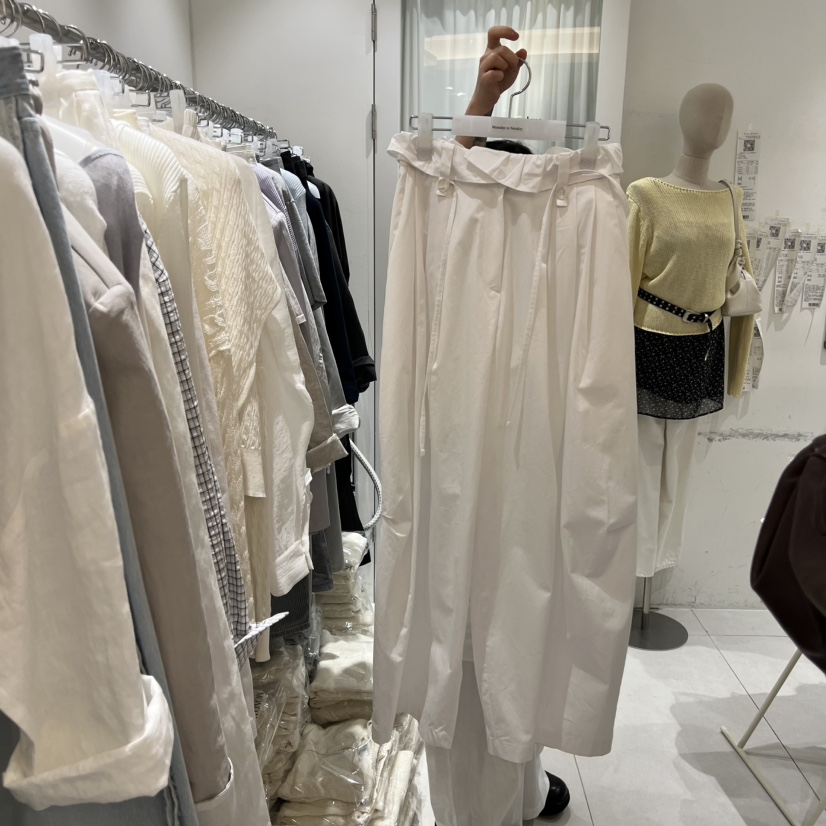 MONDAY TO SUNDAY韓國代購女士新品休閑休閑褲含腰帶荷葉邊MONDAY TO SUNDAY休閑褲圖色1