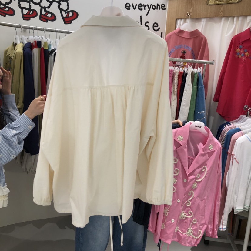 VENTI東大門代購女裝新款真品時尚熱賣人氣襯衫蕾絲衫刺繡VENTI襯衫/蕾絲衫